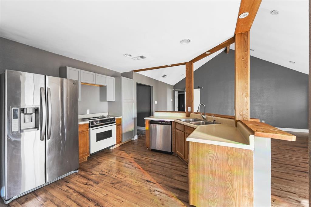 Turf Club Estates Addition - Residential Lease