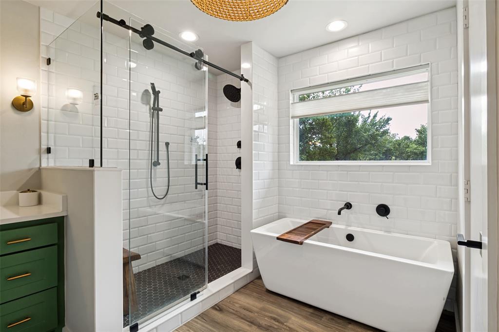 Walnut Gardens Rev - Residential
