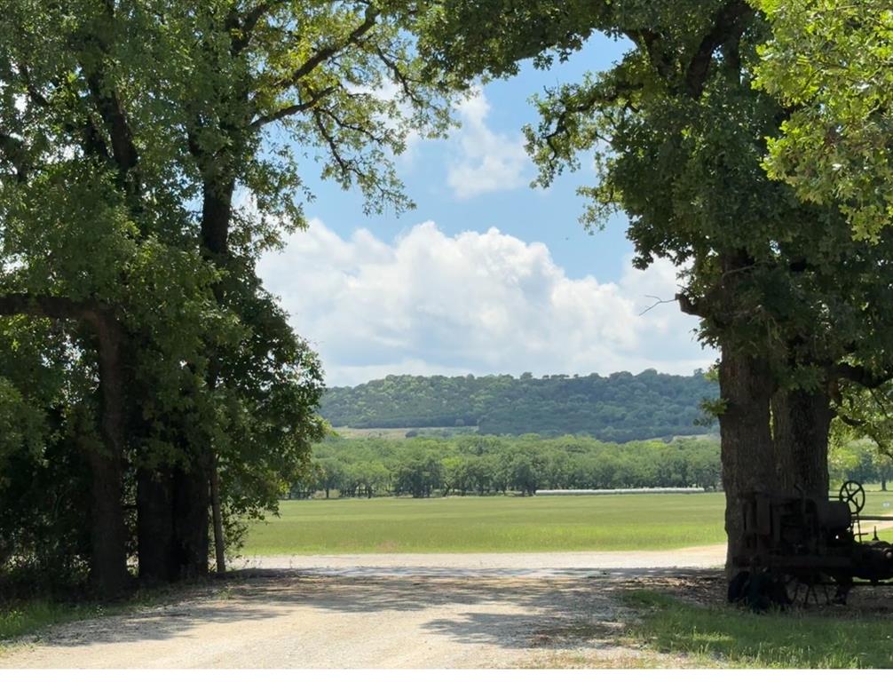 5120 Glen Rose Highway