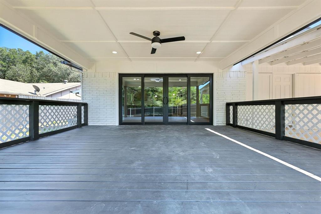 Oaks 01 - Residential