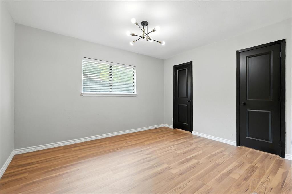 Oaks 01 - Residential