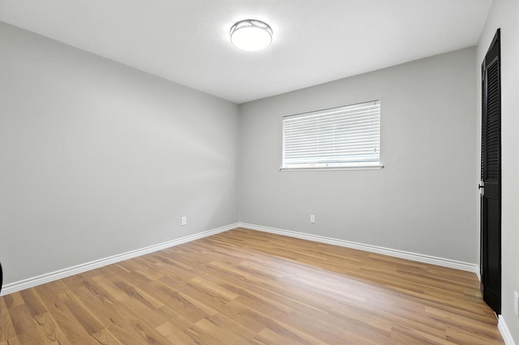 Oaks 01 - Residential