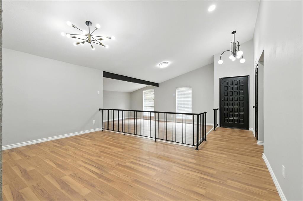 Oaks 01 - Residential