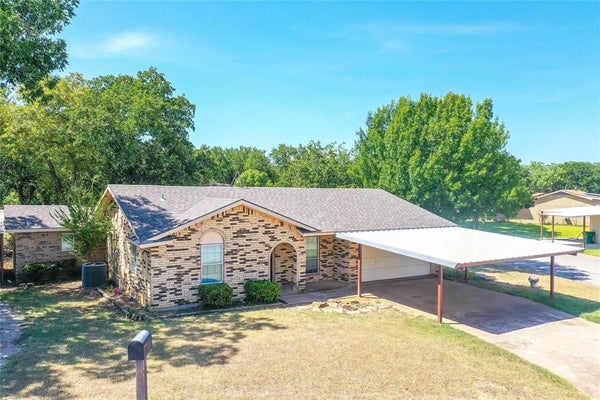 1715 TIMBER LN, JACKSBORO, TX 76458 - Image b538293fd149967ceb15df8ff2ea55da/196591367