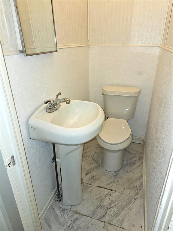 W M Johnsons Home Tr - Residential