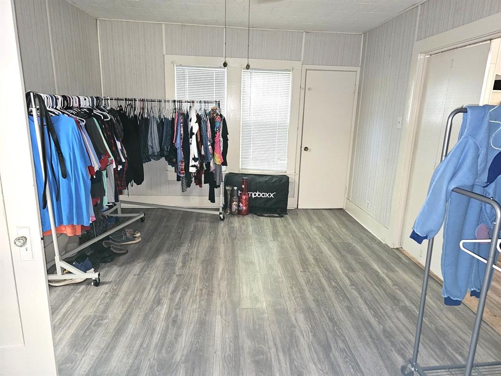 W M Johnsons Home Tr - Residential