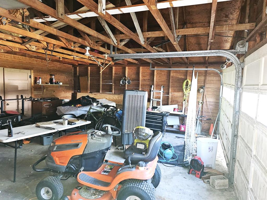 W M Johnsons Home Tr - Residential