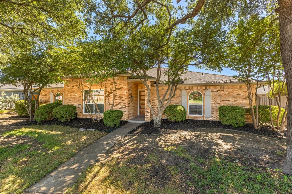 2716 Landershire Lane