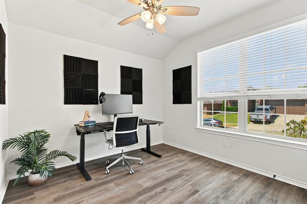 10853 Live Oak Creek Drive