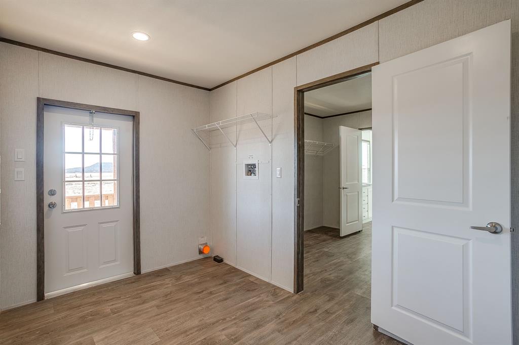 Eagle's Crest - Residential