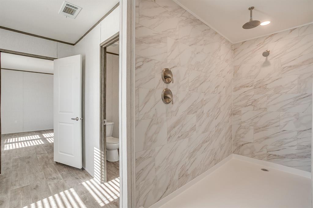 Eagle's Crest - Residential