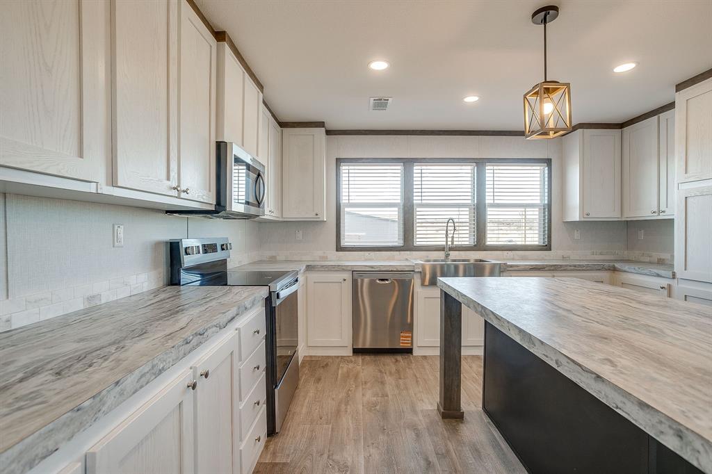 Eagle's Crest - Residential