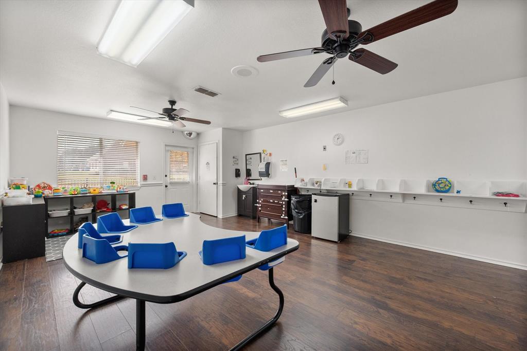 Alexus Add - Commercial Sale