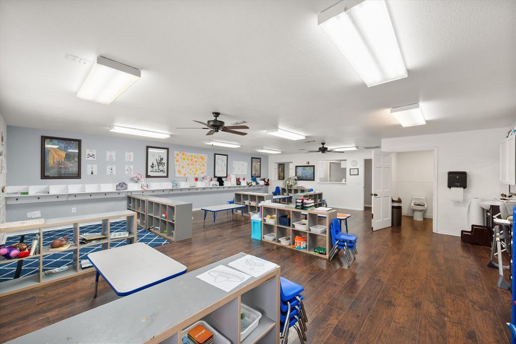 Alexus Add - Commercial Sale