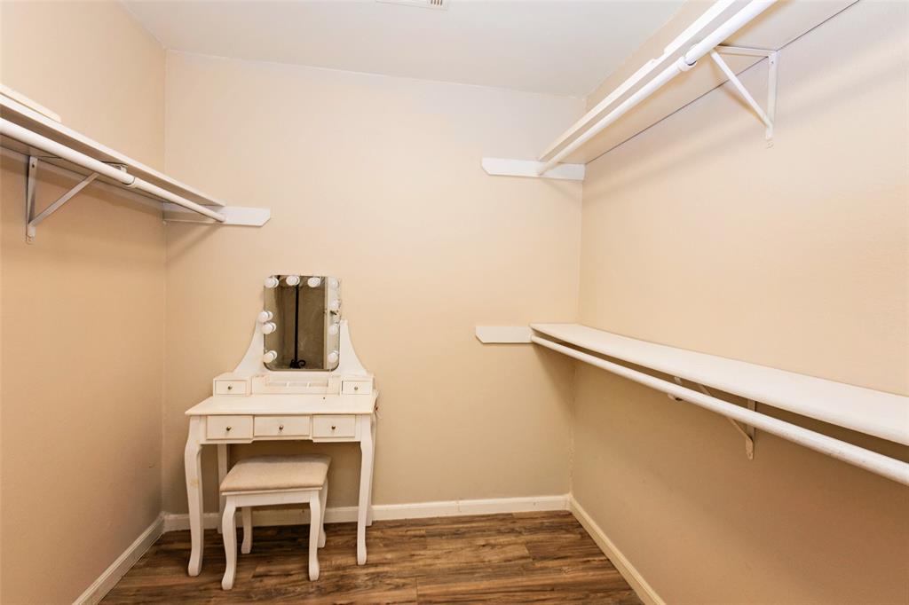 The Oaks - Residential