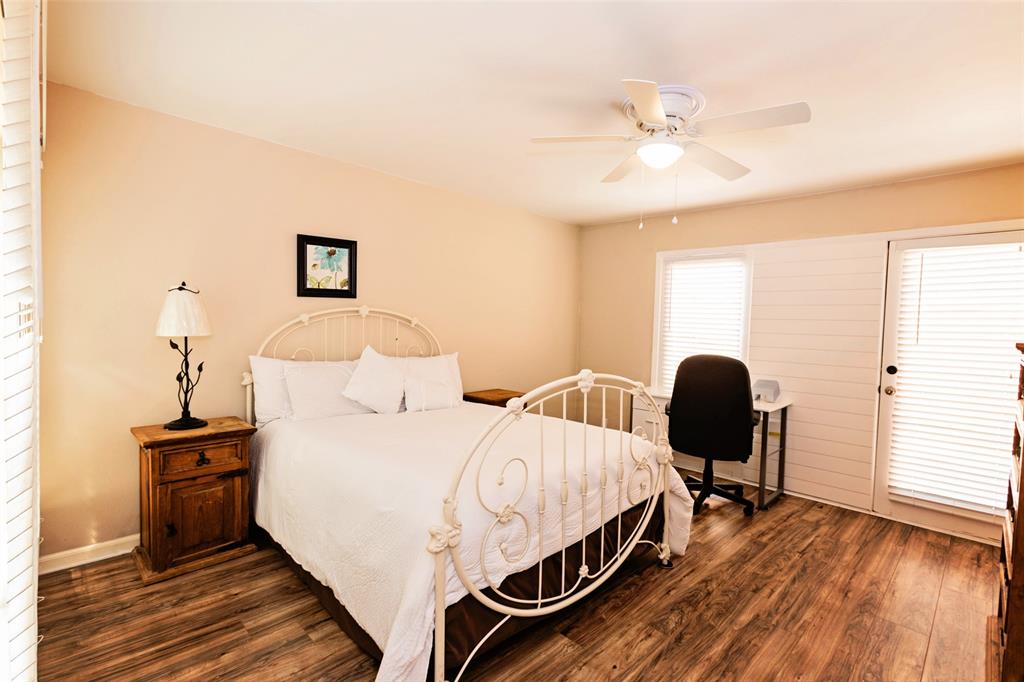 The Oaks - Residential