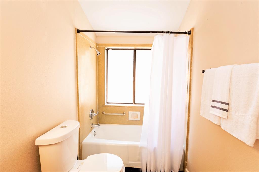 The Oaks - Residential