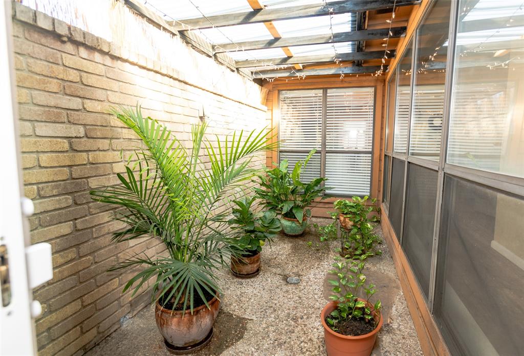 The Oaks - Residential