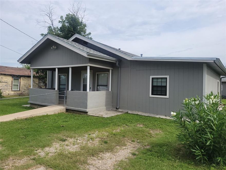 This Beautifully remodeled home is now available and ready for new owners. This cute 3 bedroom and 1 bath home has been updated, has central heat and air throughout. Has split bedroom arraingement for your privacy. It has a large laundry room and all new flooring throughout the home. The kitchen is small but cute and sure to please you and your guests. The back yard is large enough to enjoy and has a new storage buiilding for your crafts or tools. Don't miss out on this one, its sure to please!