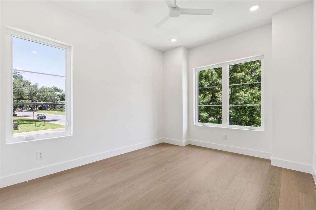 NORTH RIDGE PARK - Residential