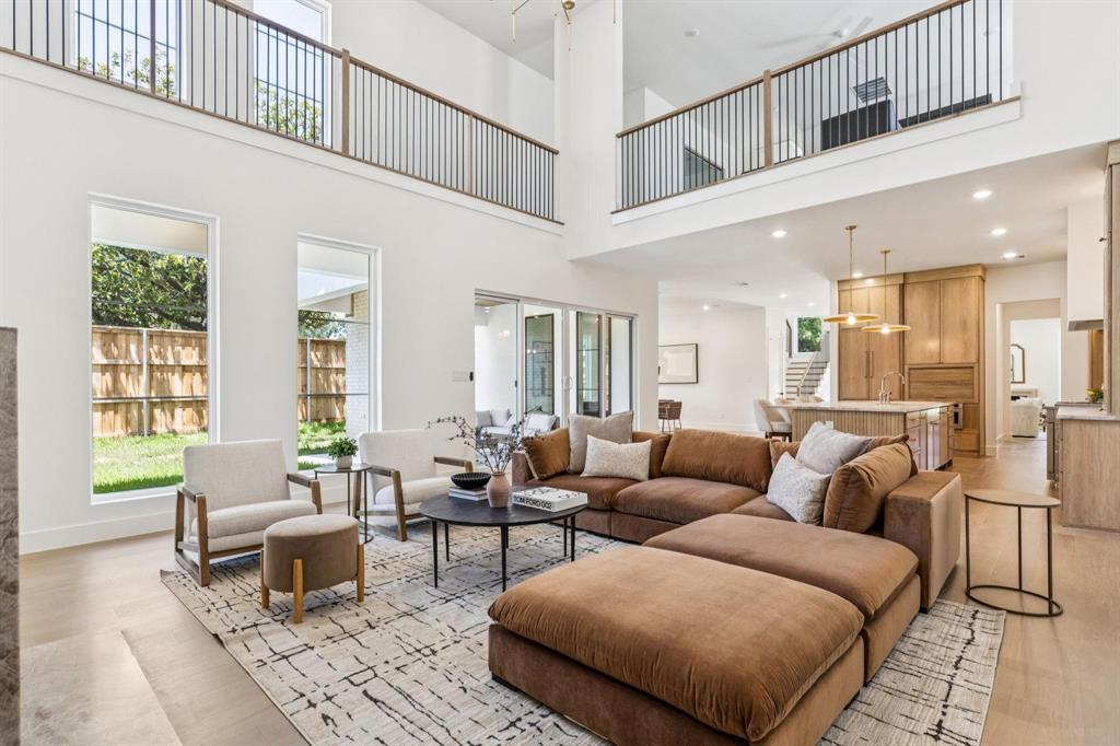 NORTH RIDGE PARK - Residential