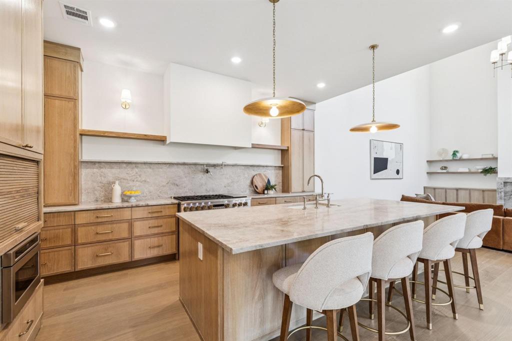 NORTH RIDGE PARK - Residential