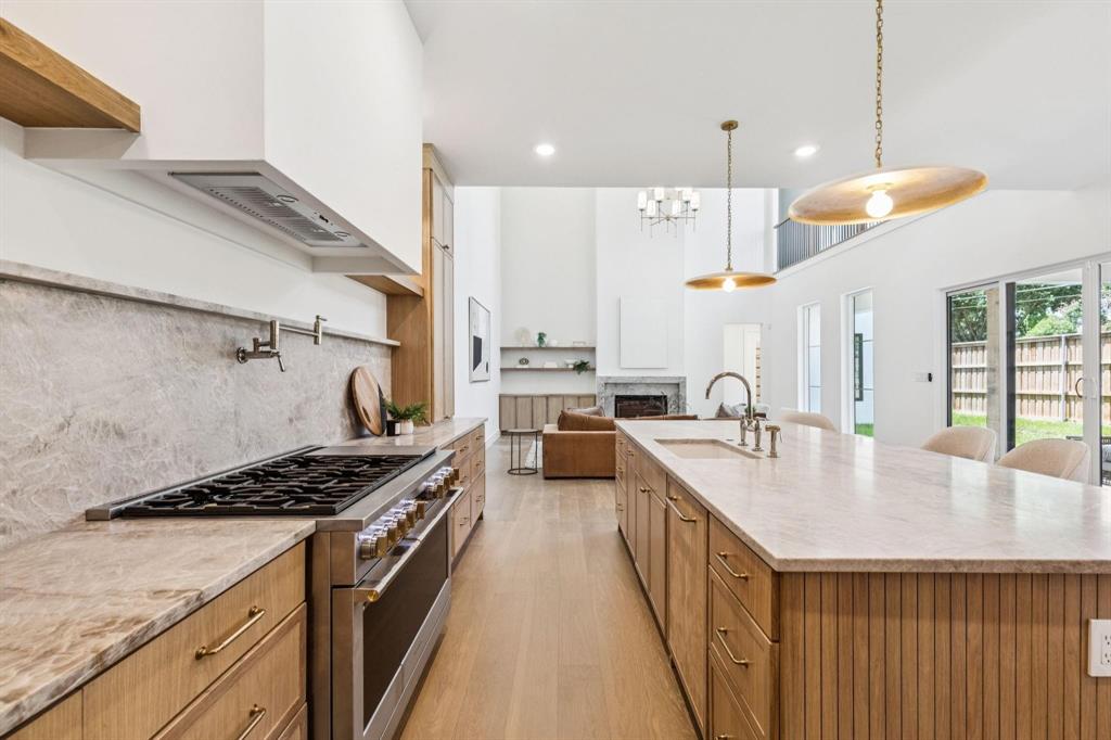 NORTH RIDGE PARK - Residential