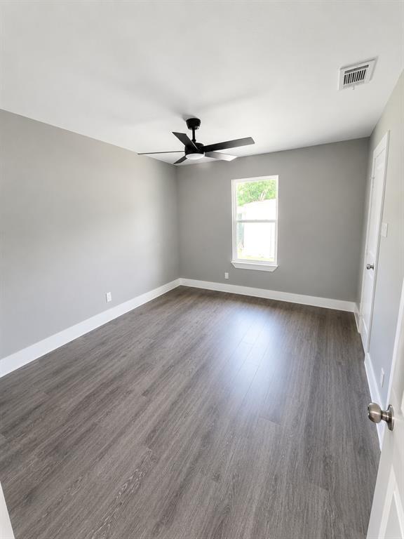 106 N 4th Street