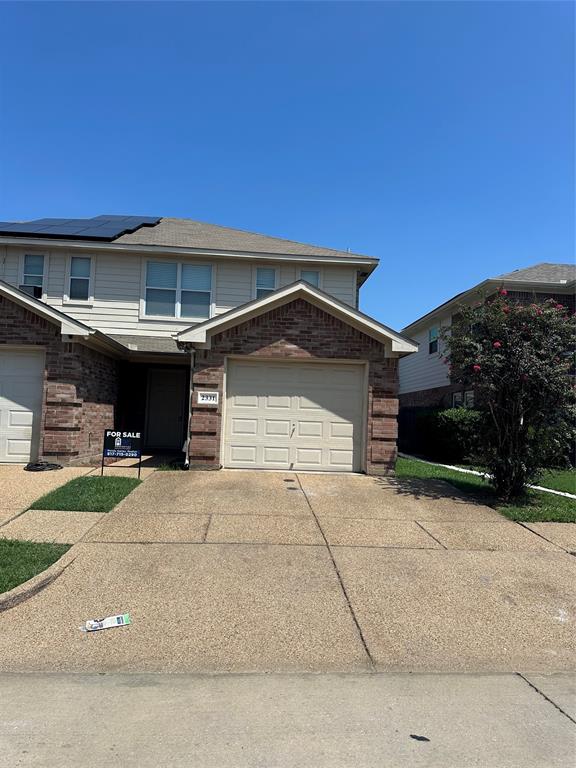 View Arlington, TX 76012 townhome