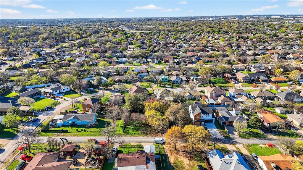 MERRIFIELD MANOR - Land