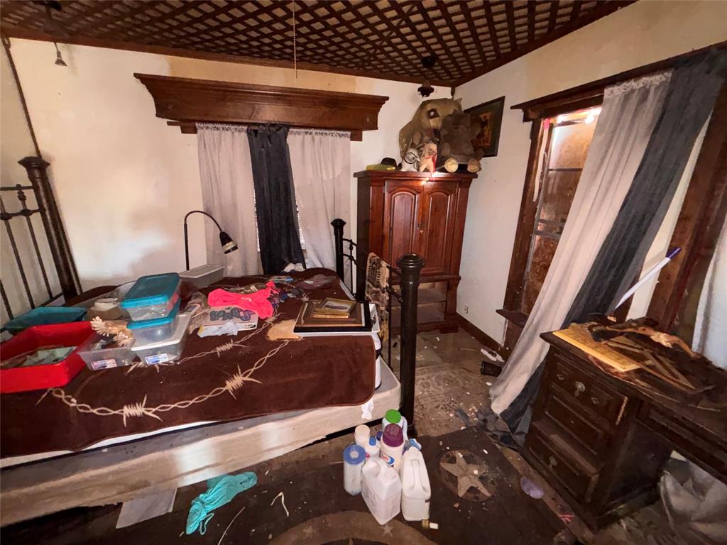 1417 S Austin Street