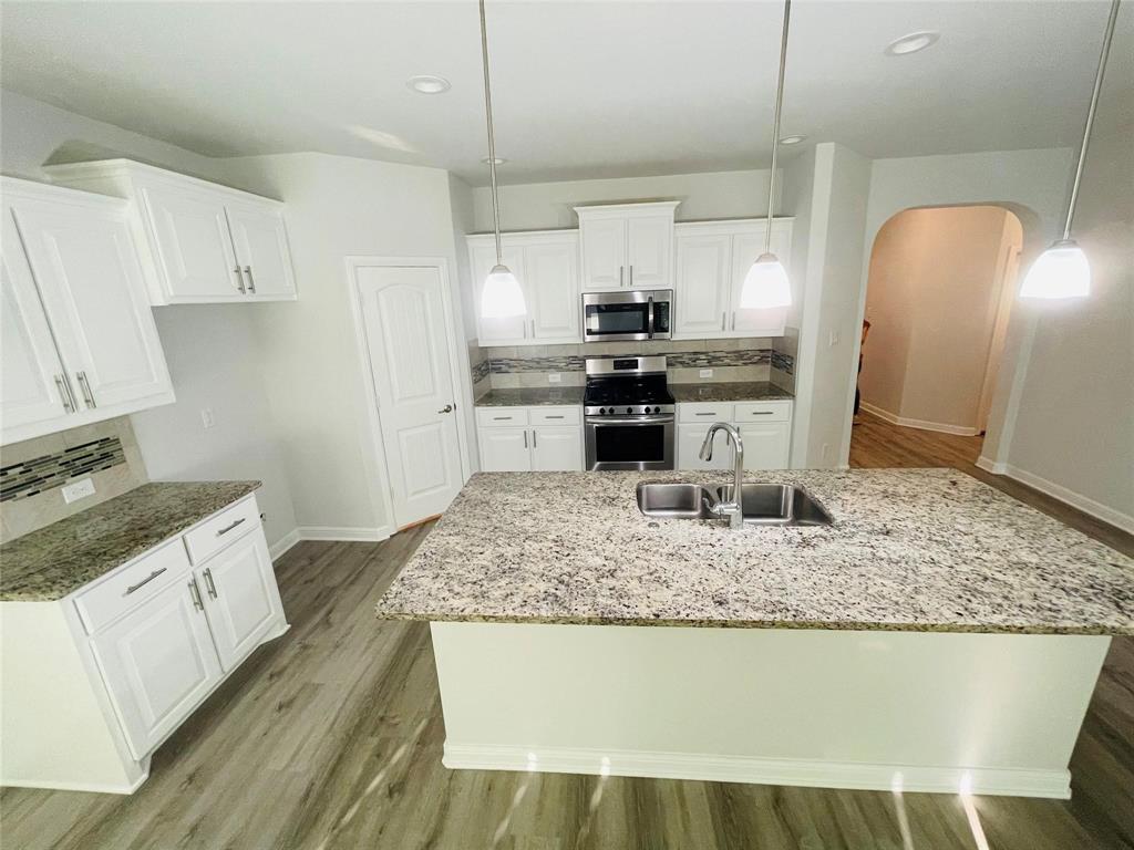 Twin Mills Add - Residential Lease