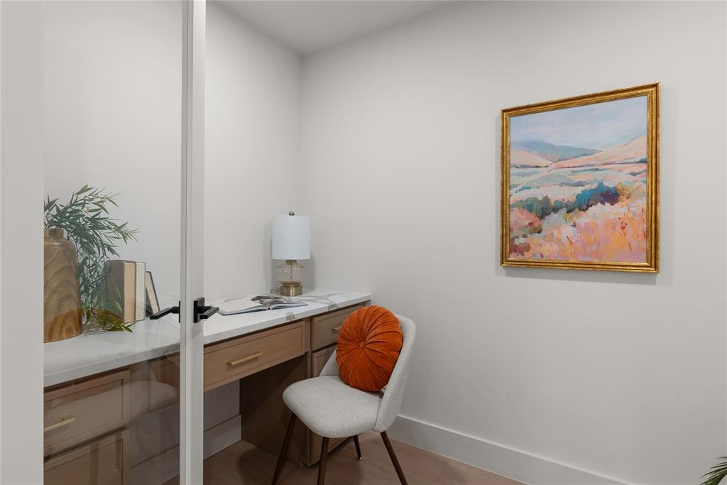 Meadow Park Inst 05 - Residential