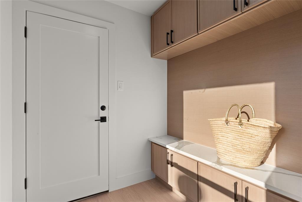 Meadow Park Inst 05 - Residential