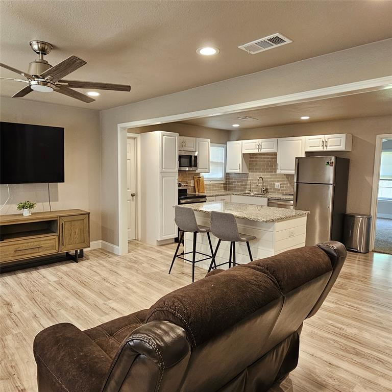 802 Brown Trail
