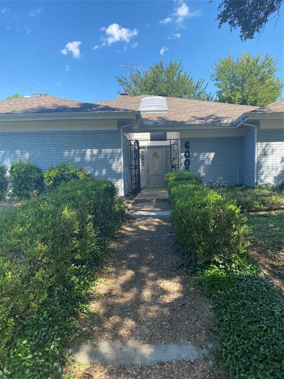 6005 BLACK BERRY Drive