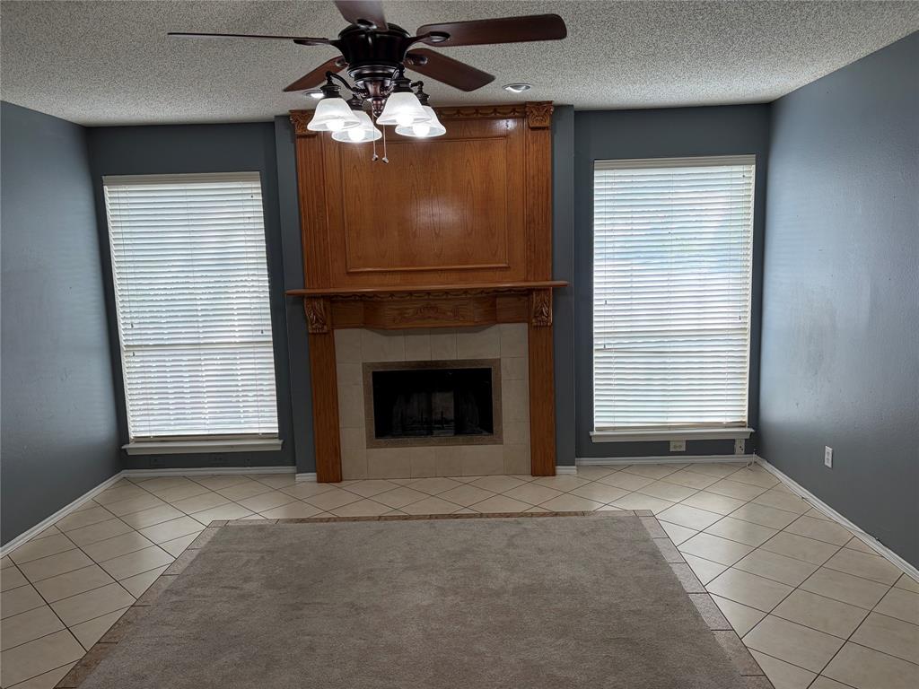 1403 Lakeshore Drive
