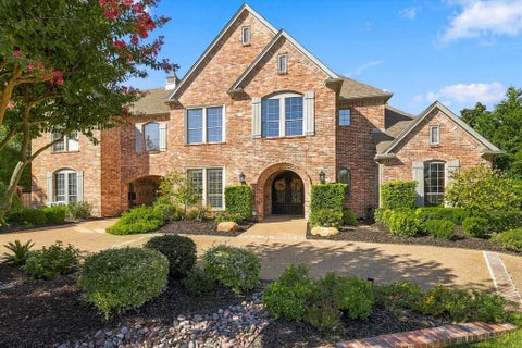 Photo of 404 Alexandria Circle, Southlake, TX 76092 (MLS # 21393454)