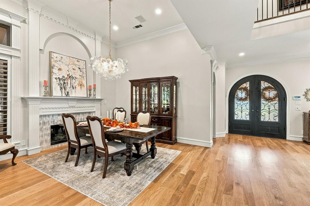 404 Alexandria Circle