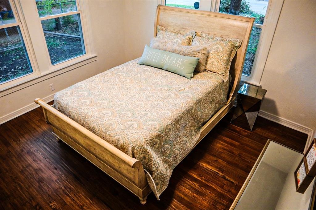 N B Breeding Surv Abs 189 - Residential