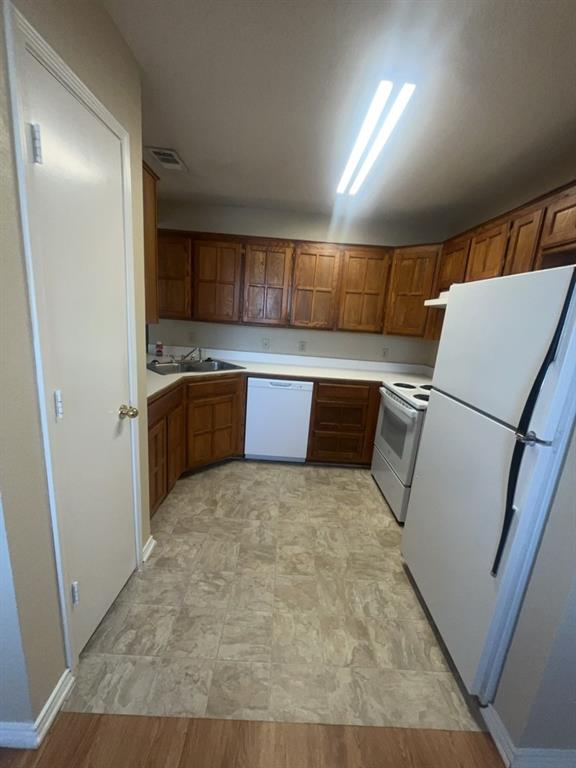 Burleson Add - Residential Lease