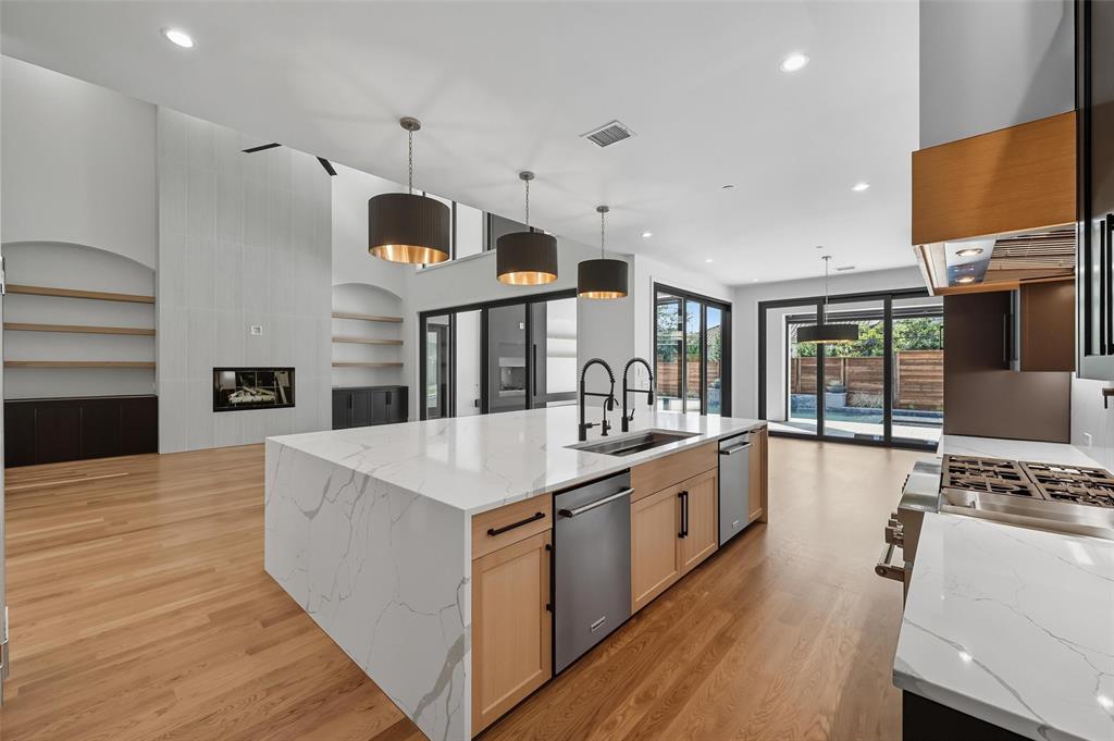 6608 Longfellow Drive