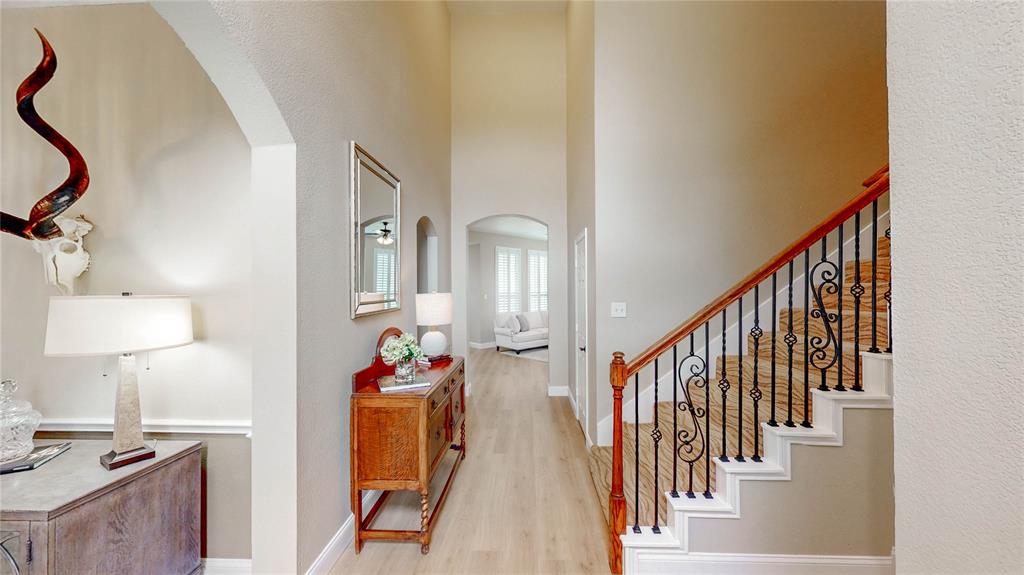 1304 Rosewood Trail