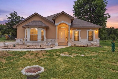 Photo of 5286 Orchard Lane, Waco, TX 76705 (MLS # 21314665)