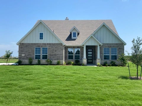 Photo of 870 County Road 200, Valley View, TX 76272 (MLS # 21146390)