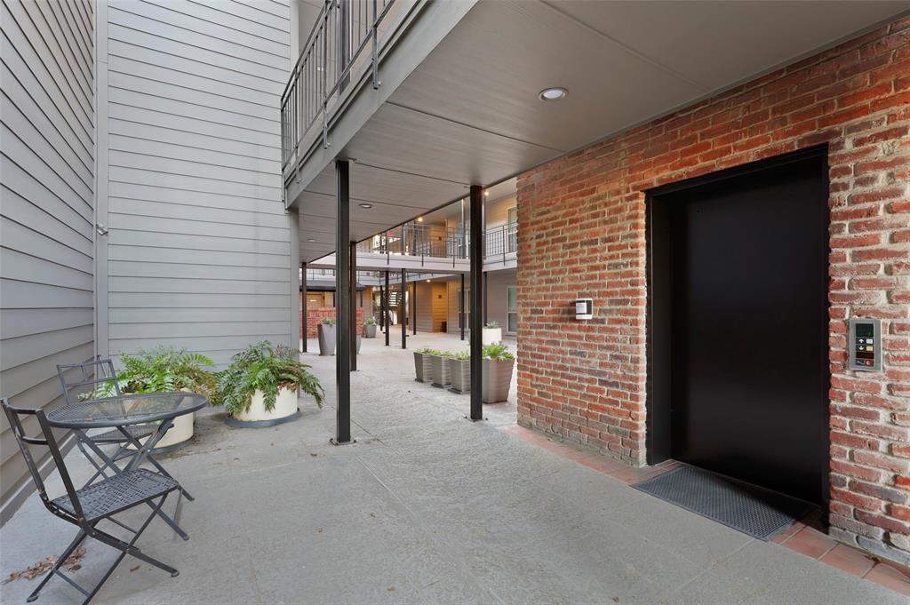 Highland Park High School - Residential Lease