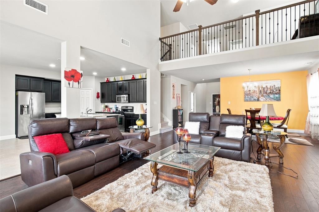 1013 Goldenrod Lane