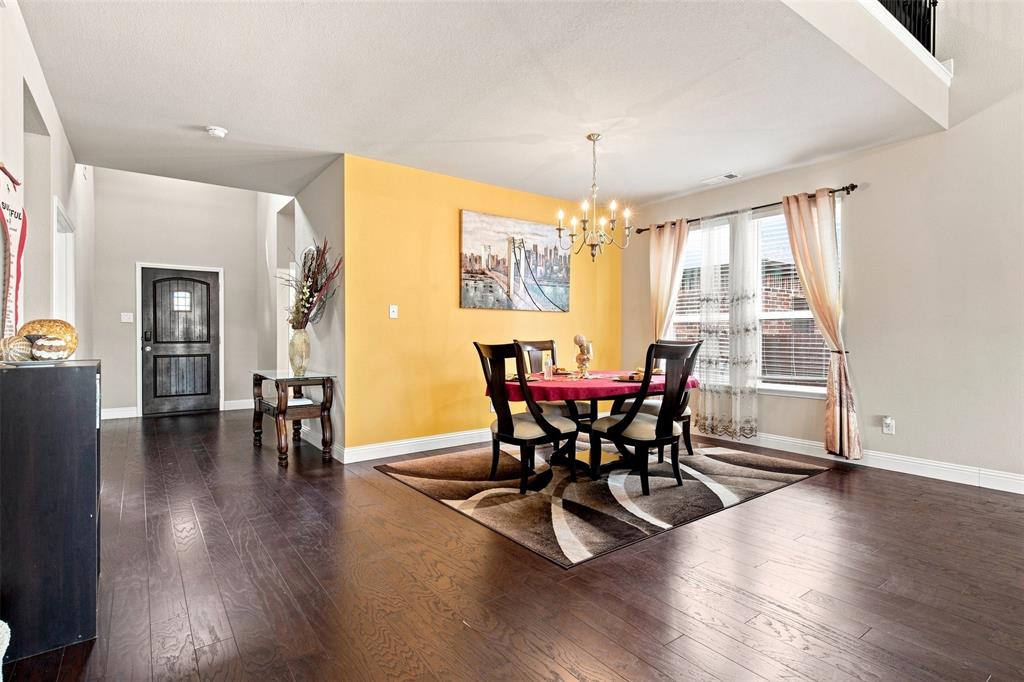 1013 Goldenrod Lane