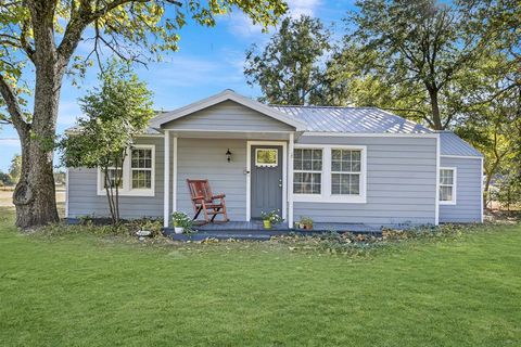 308 Jeannine Street Winnsboro TX 75494