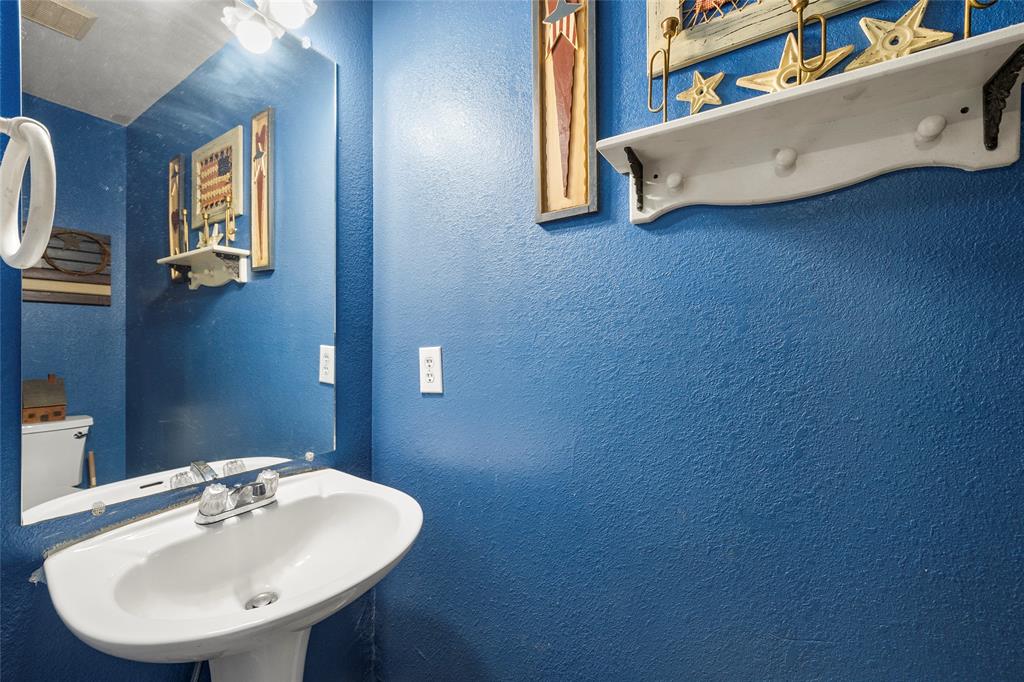 A0151 J Mckinney - Residential